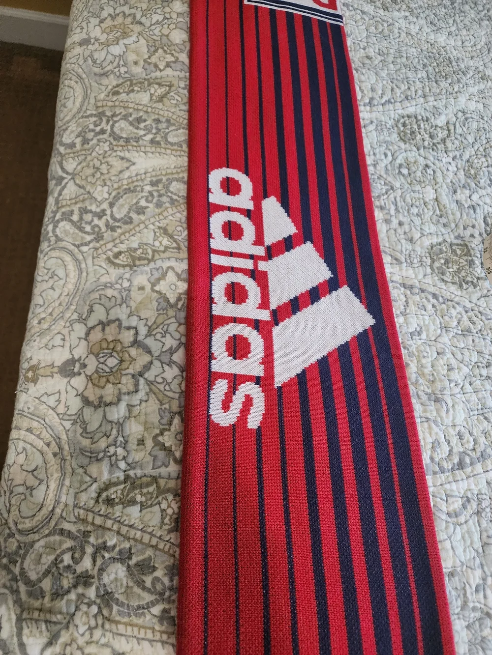 SOCCER FAN Adidas New York USA Red Bulls Red & Navy Scarf